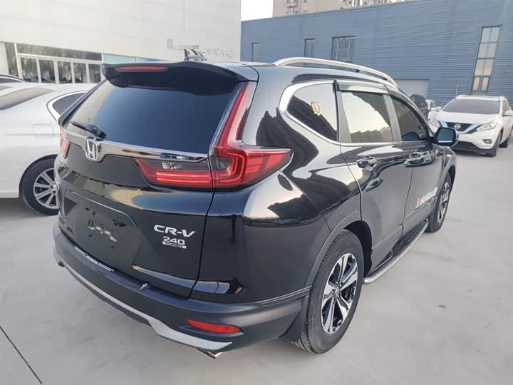 Фото 7 - Honda CR-V