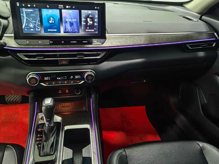 Фото 14 - Nissan Teana