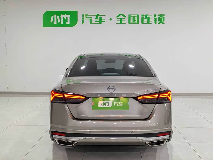 Фото 5 - Nissan Teana