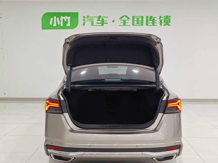 Фото 6 - Nissan Teana