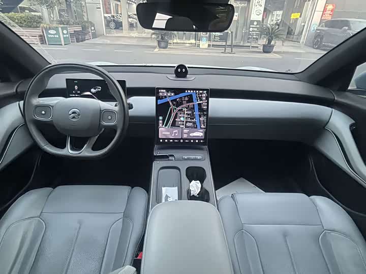 Фото 6 - Nio ET5