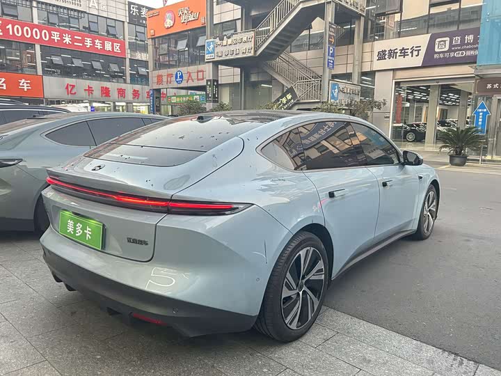 Фото 9 - Nio ET5