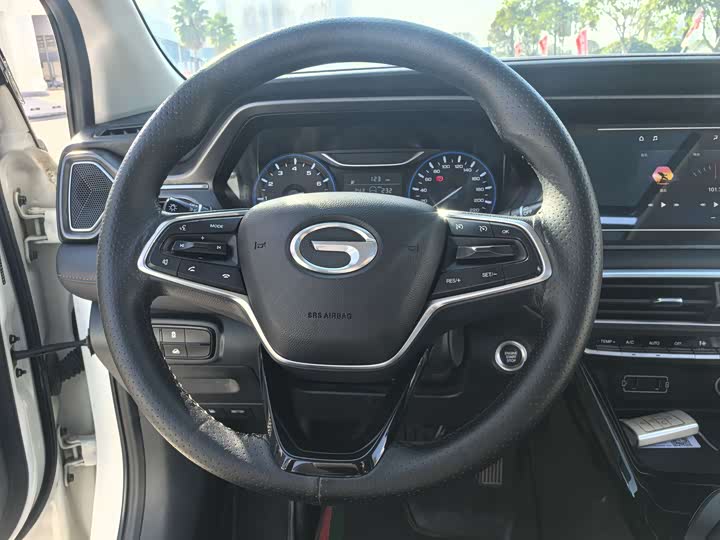 Фото 15 - GAC Trumpchi GS4