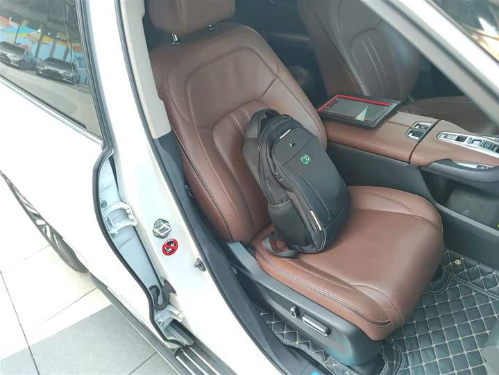 Фото 25 - Honda Avancier