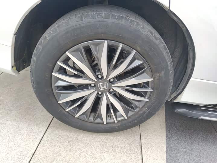 Фото 26 - Honda Avancier