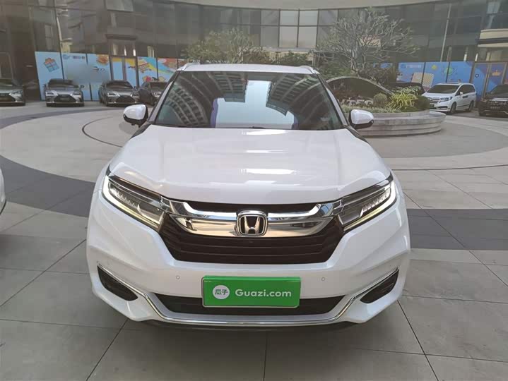 Фото 3 - Honda Avancier