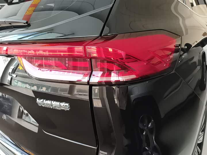 Фото 8 - Haval H6
