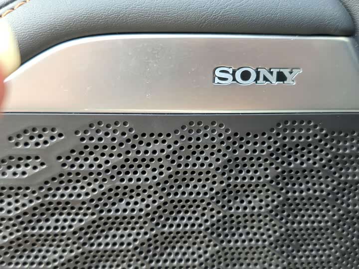 Фото 6 - Changan UNI-K Hybrid