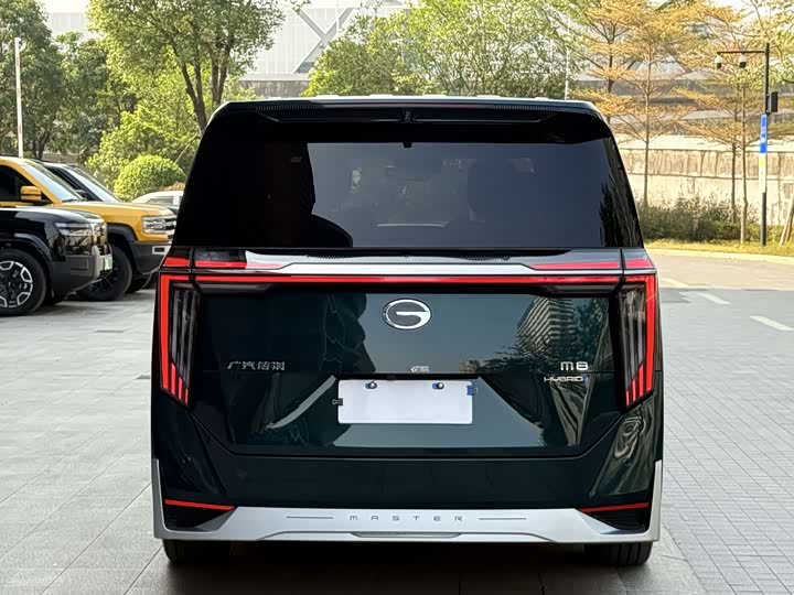 Фото 14 - GAC Trumpchi M8