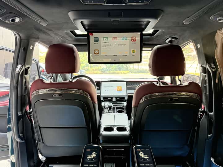 Фото 8 - GAC Trumpchi M8