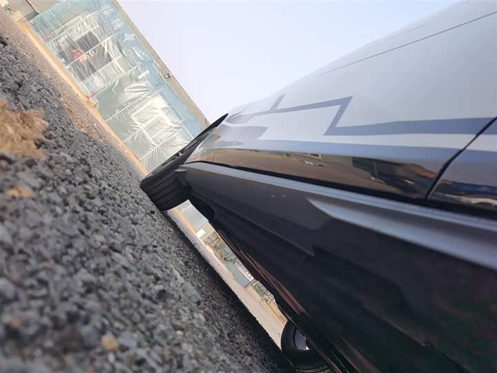 Фото 21 - Changan UNI-V