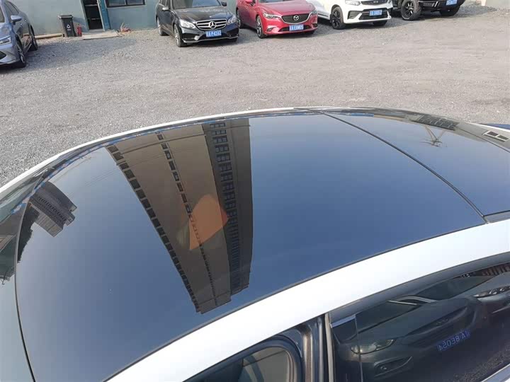 Фото 27 - Changan UNI-V