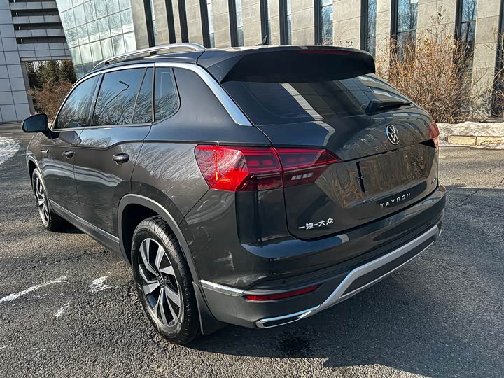 Фото 21 - Volkswagen Tayron