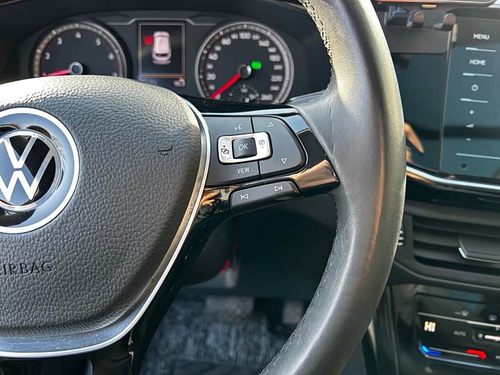 Фото 9 - Volkswagen Tayron