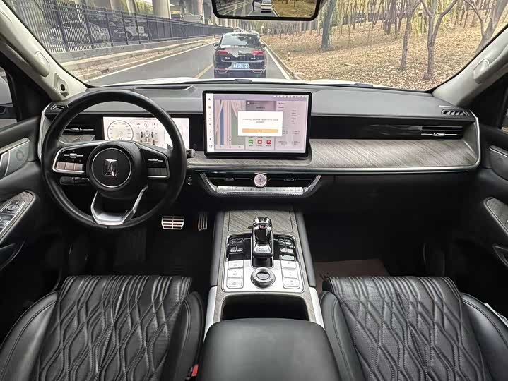 Фото 9 - Tank 500