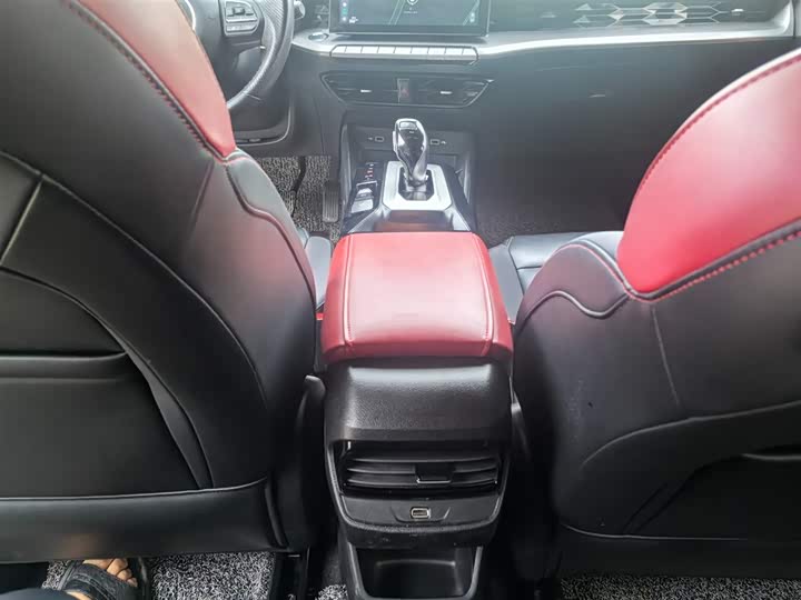 Фото 10 - MG Motor 5