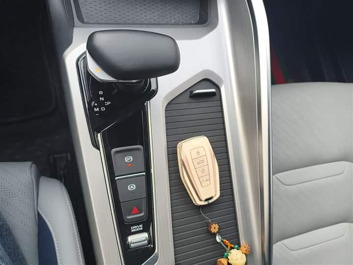 Фото 14 - Geely Preface