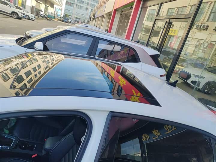 Фото 27 - Volkswagen Lamando L