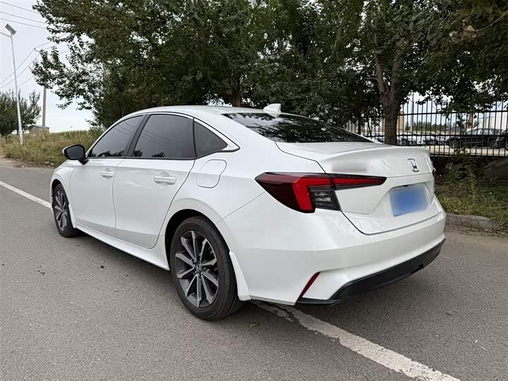 Фото 10 - Honda Integra