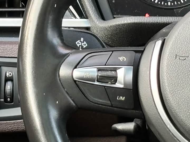 Фото 18 - BMW X1