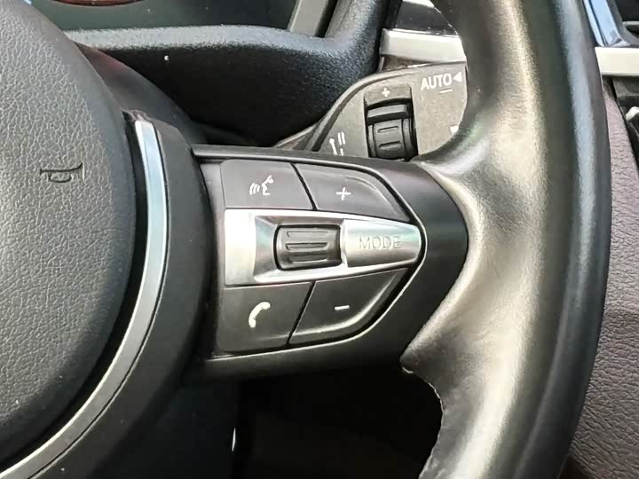 Фото 20 - BMW X1