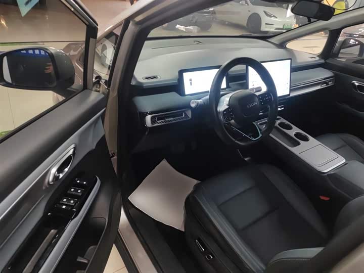 Фото 16 - GAC Aion Y