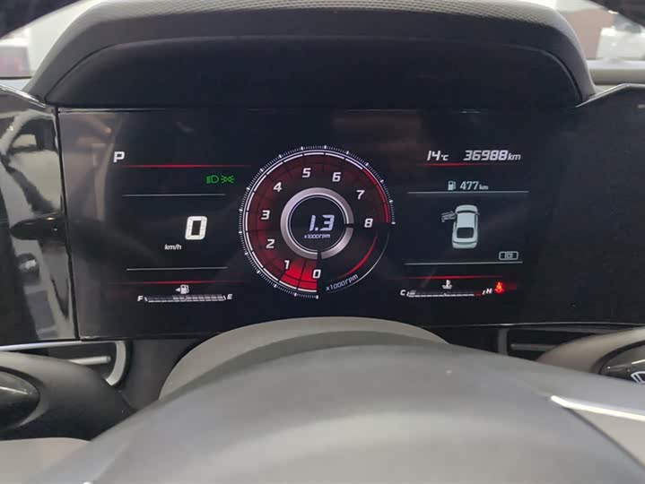 Фото 14 - Hyundai Elantra N line