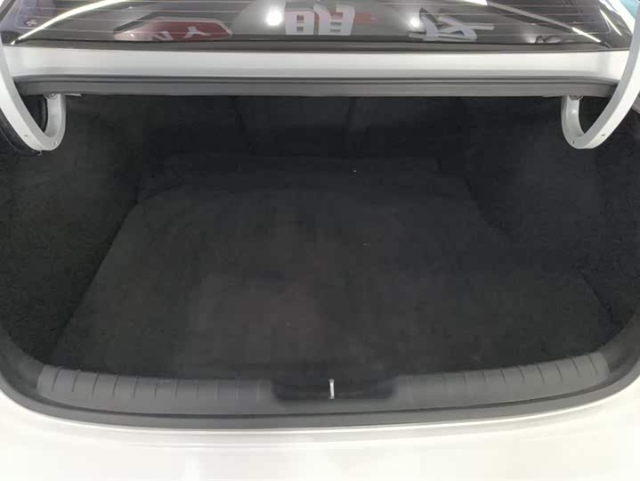 Фото 4 - Hyundai Elantra N line