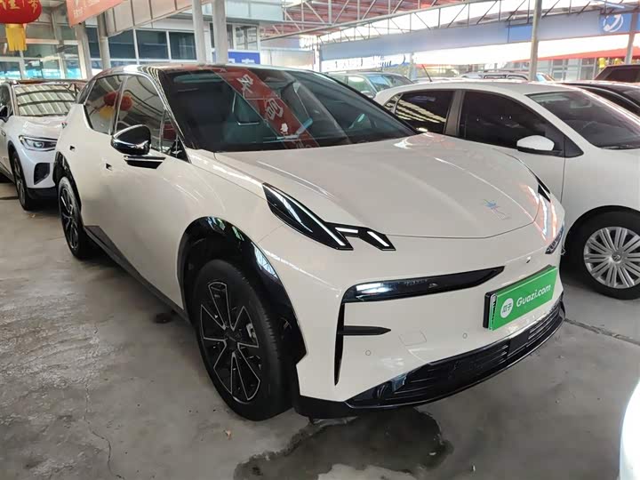 Фото 4 - Zeekr X