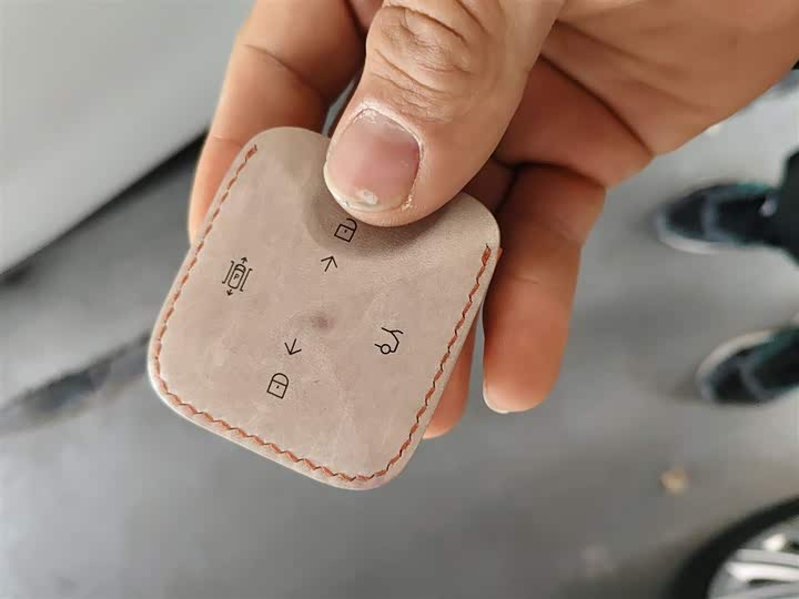 Фото 9 - Zeekr X