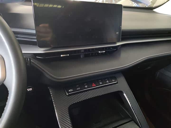 Фото 13 - Haval H6