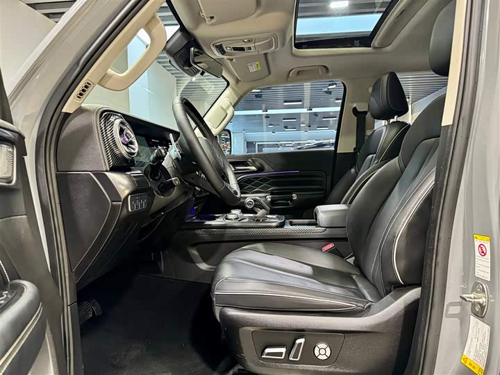 Фото 14 - Tank 300