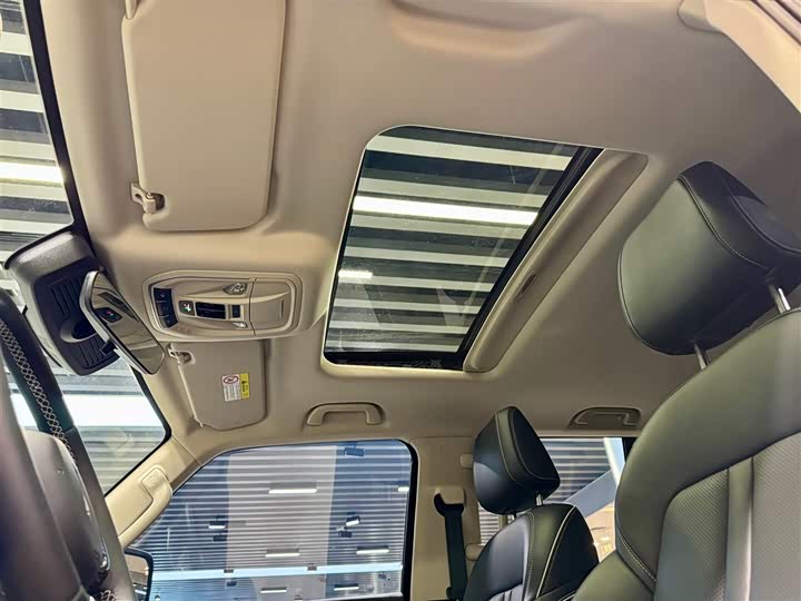 Фото 24 - Tank 300