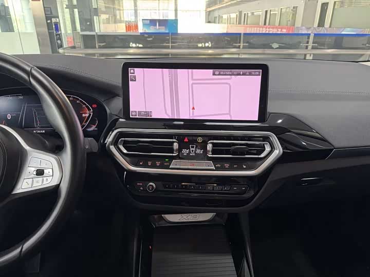 Фото 15 - BMW X3