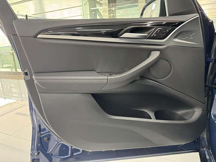 Фото 20 - BMW X3