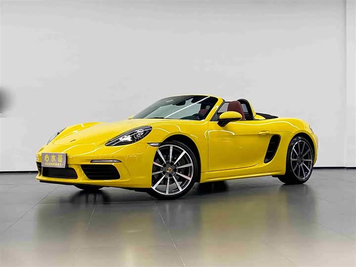 Фото 1 - Porsche 718