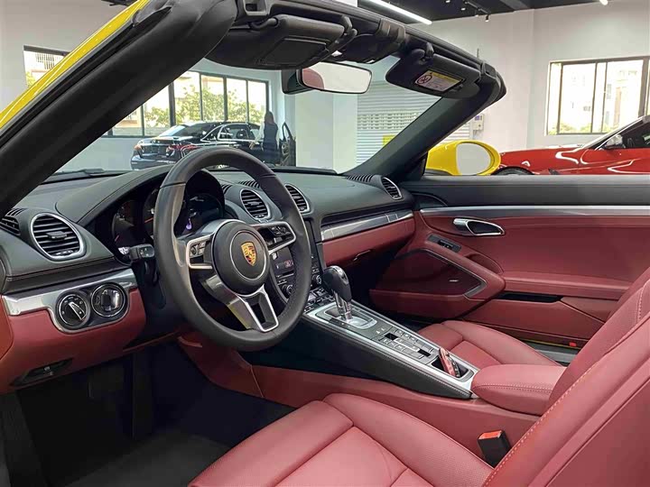 Фото 10 - Porsche 718