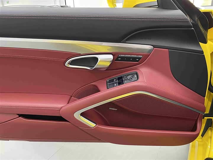 Фото 16 - Porsche 718