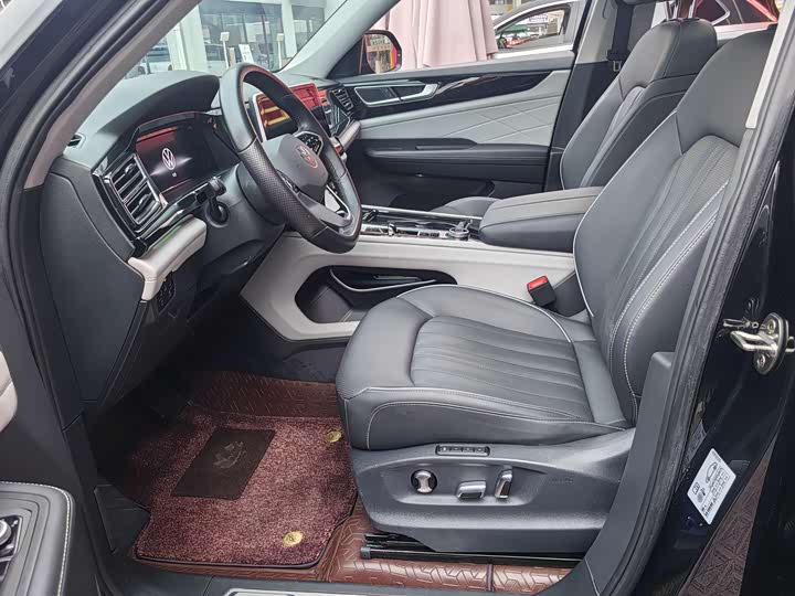 Фото 7 - Volkswagen Teramont Pro