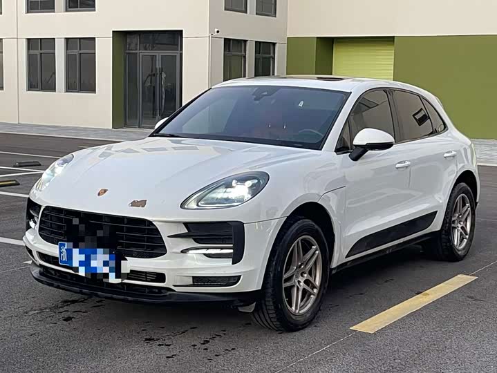 Фото 1 - Porsche Macan