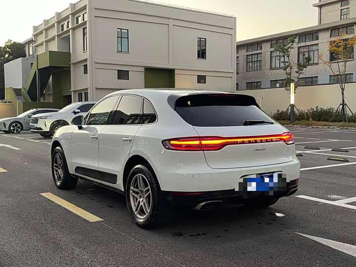 Фото 5 - Porsche Macan