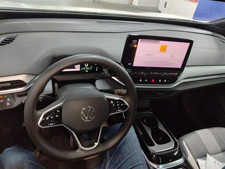 Фото 10 - Volkswagen ID.4 Crozz