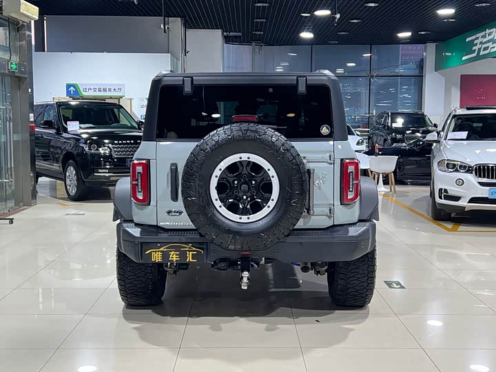 Фото 5 - Ford Bronco