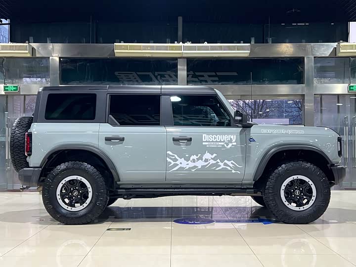 Фото 7 - Ford Bronco