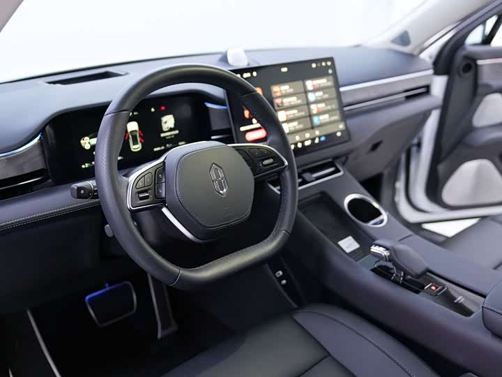 Фото 7 - Aito M5