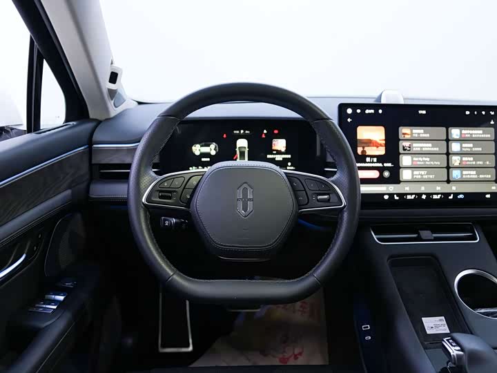 Фото 8 - Aito M5