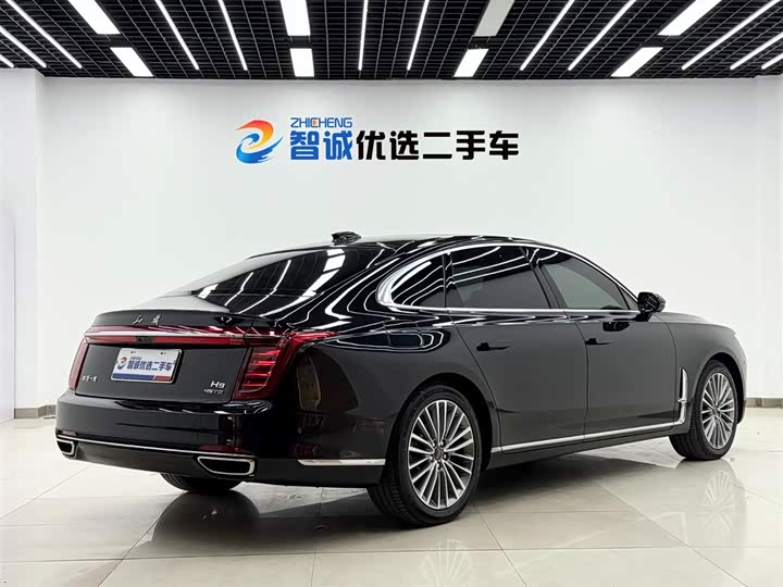 Фото 28 - Hongqi H9