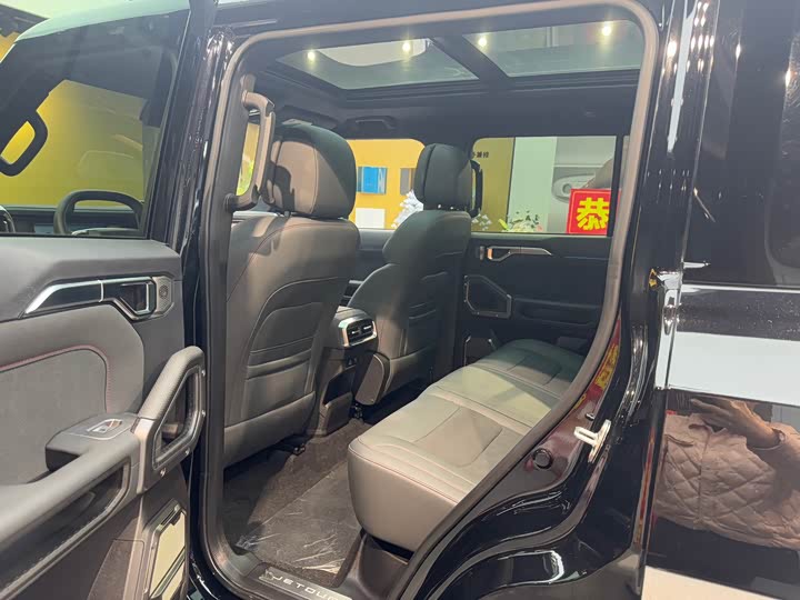 Фото 6 - Jetour T2