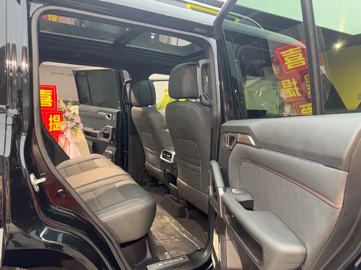 Фото 7 - Jetour T2