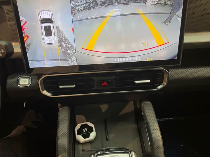 Фото 9 - Jetour T2